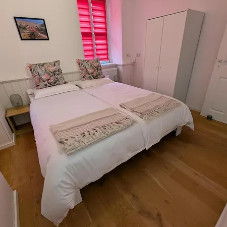 Apartamento Im Historischen Alten Pfarrhaus